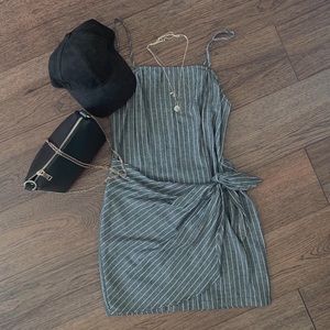 Side-tie A-line Strappy Dress